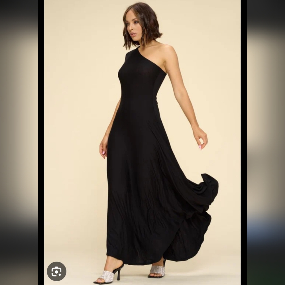 Rachel Pally Elegant Black One-Shoulder Dress